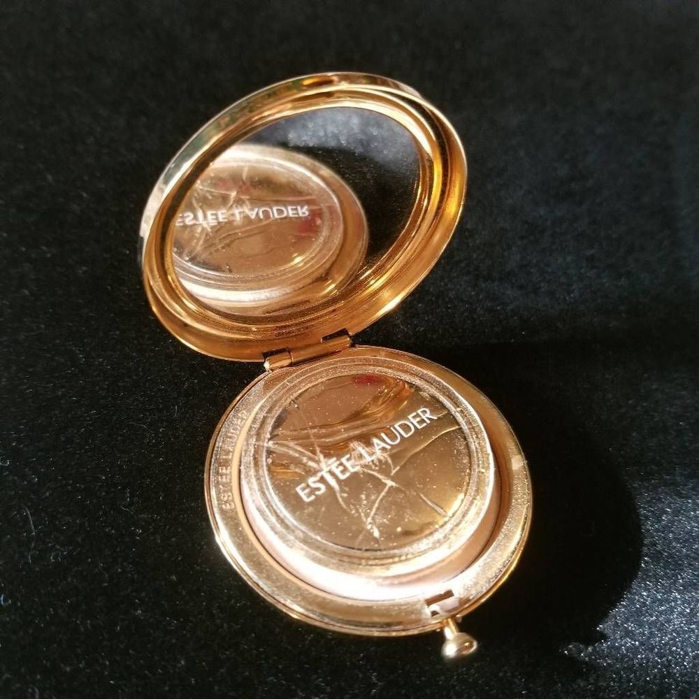 Vintage Estee Lauder Lucidity Pressed Powder Compact